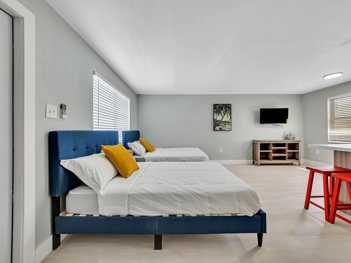 The Shell On Walnut Studio With Bath Hollywood Beach Free Parking Dania Beach Exterior photo