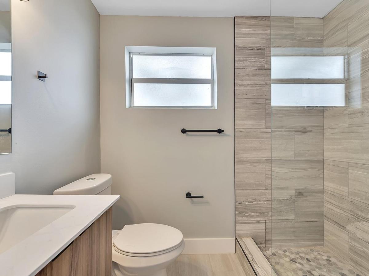 The Shell On Walnut Studio With Bath Hollywood Beach Free Parking Dania Beach Exterior photo